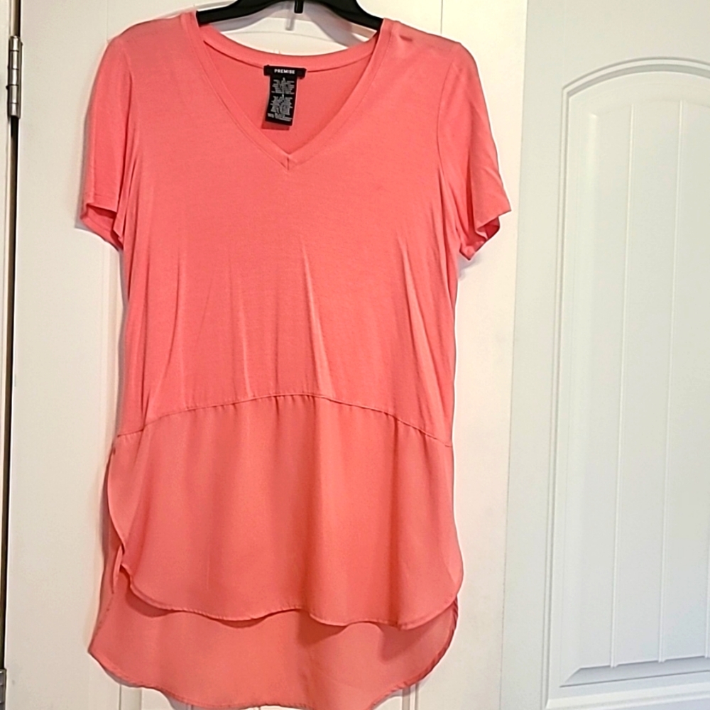 Premise, apricot,short sleeves,small top.